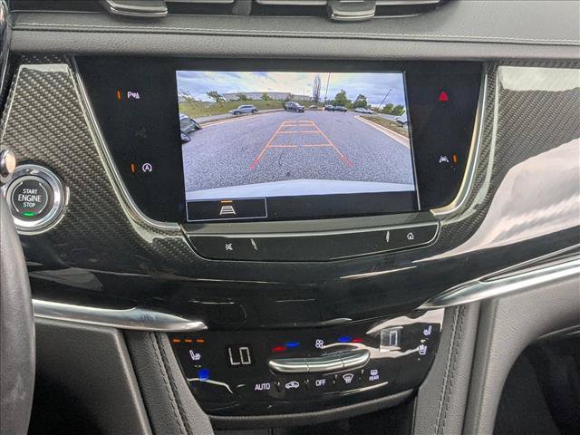 Used 2024 Cadillac XT6 Sport w/ LPO, Onyx Lite Package AWD/4WD image 13