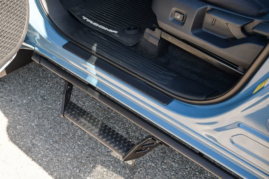 Used 2026 Toyota Tacoma SR5 AWD/4WD image 25