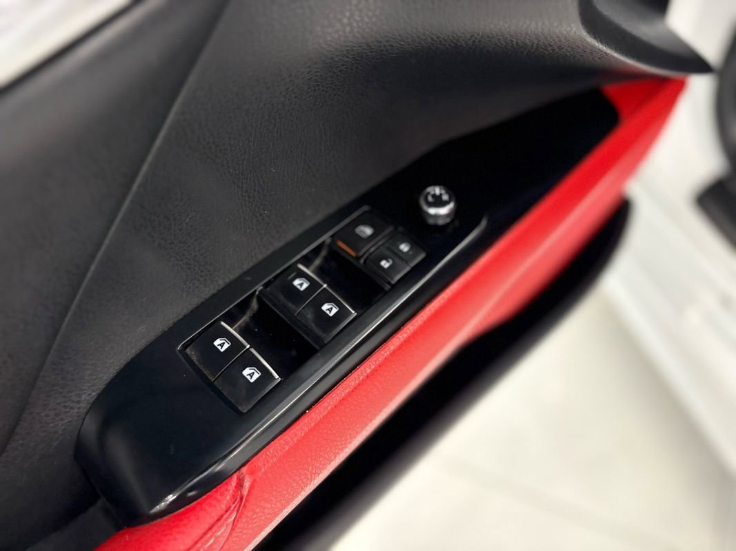 Used 2019 Toyota Camry XSE image 25