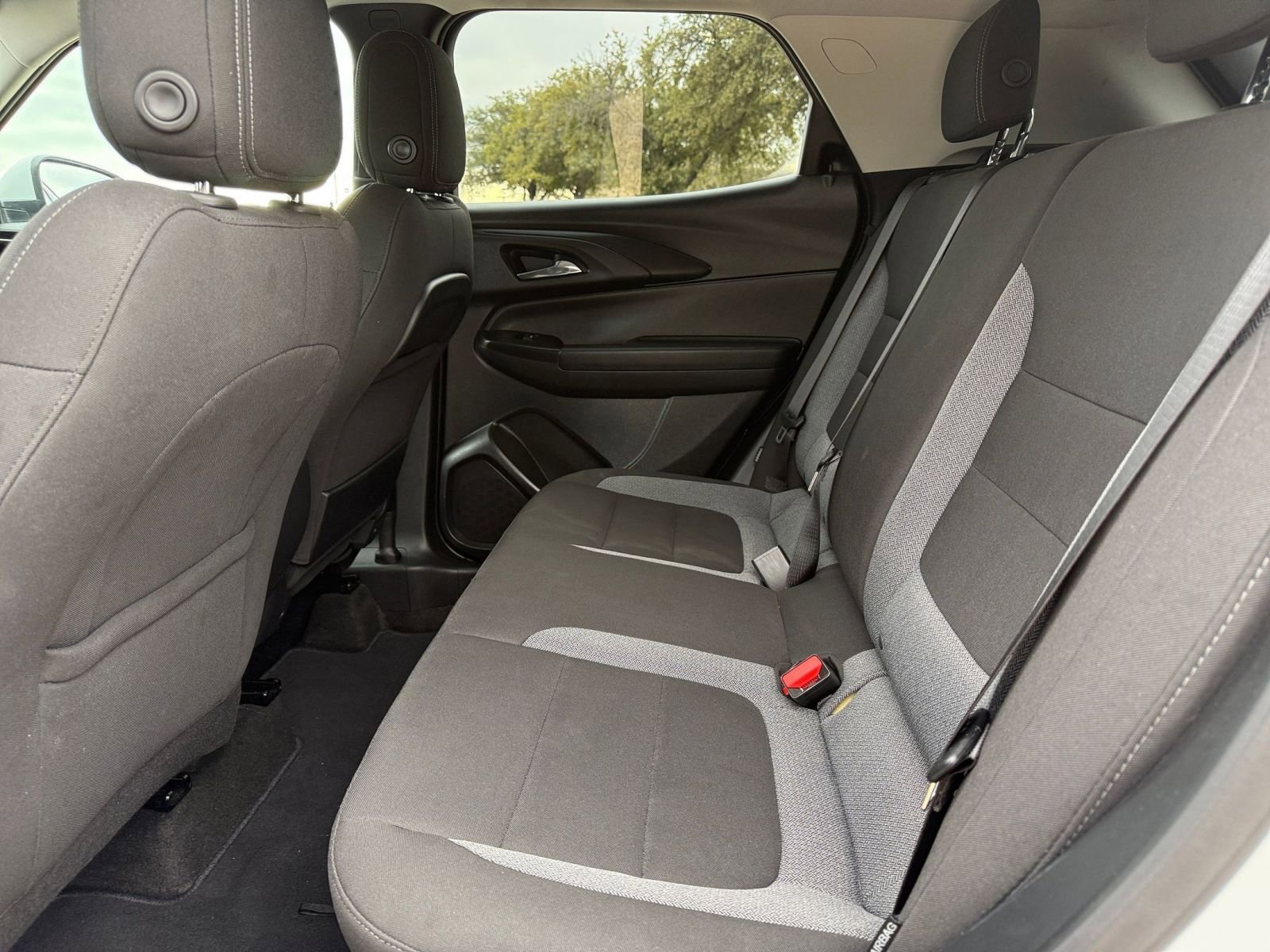 Used 2025 Chevrolet TrailBlazer LT image 27