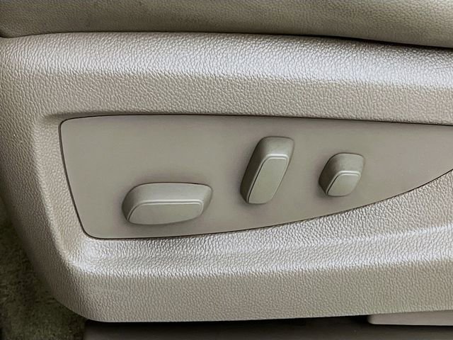 Used 2015 Chevrolet Tahoe LTZ image 11