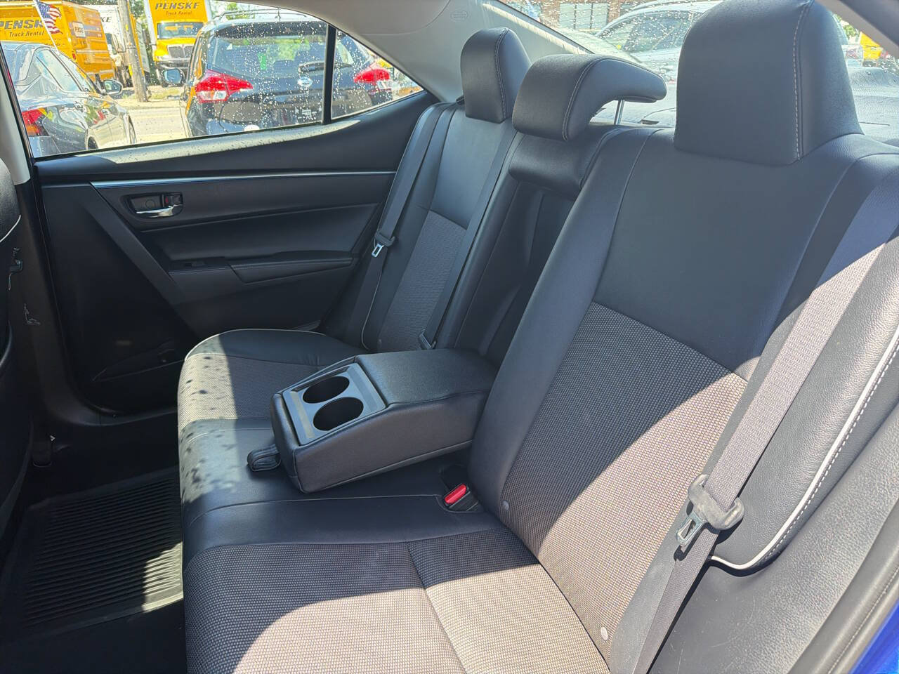 Used 2015 Toyota Corolla S FWD image 28