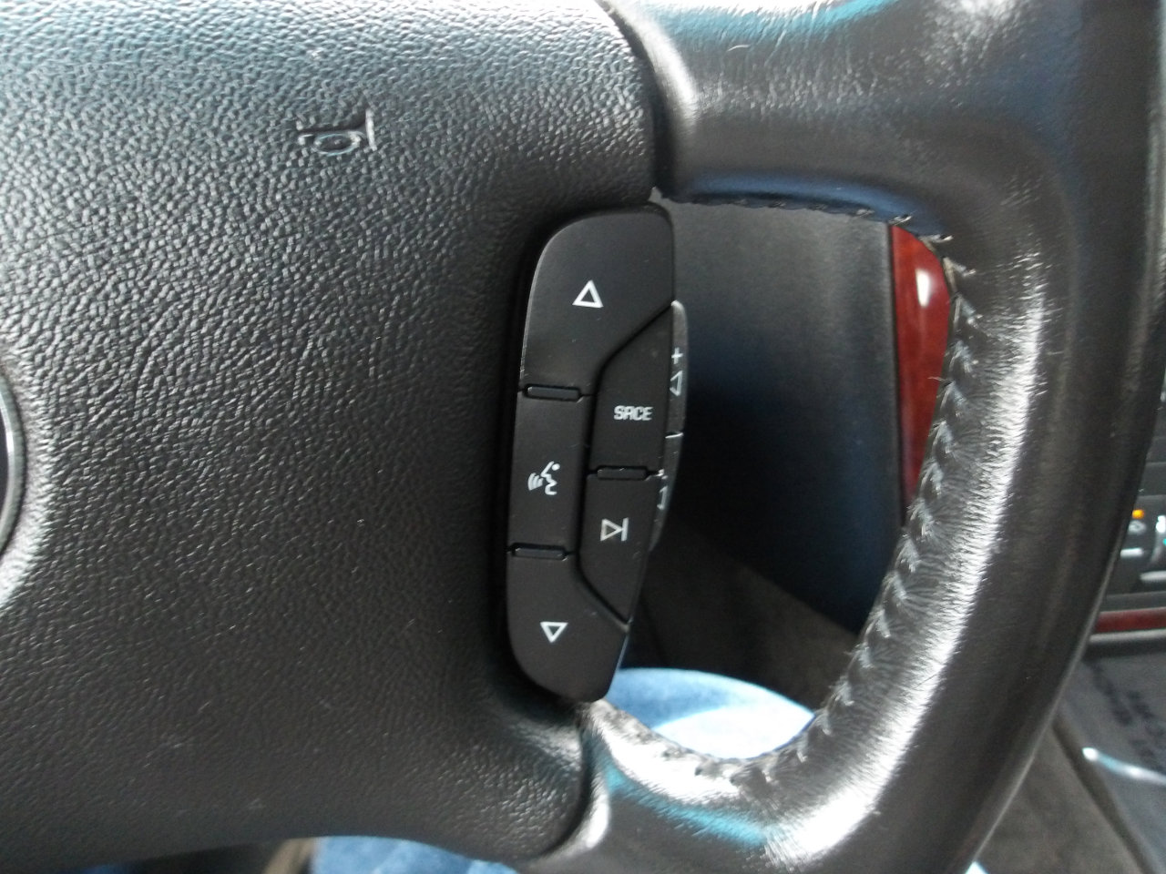 Used 2006 Chevrolet Impala LT w/ Preferred Equipment Group image 15