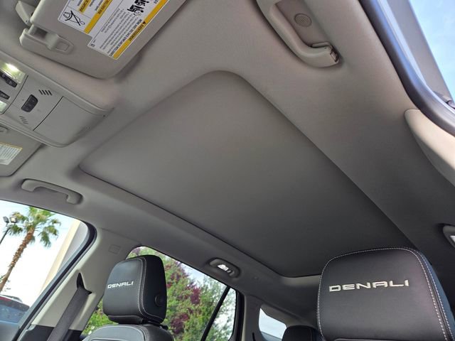Used 2023 GMC Terrain Denali w/ LPO, Floor Liner Package AWD/4WD image 11