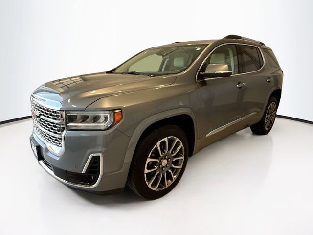 Used 2020 GMC Acadia Denali image 3