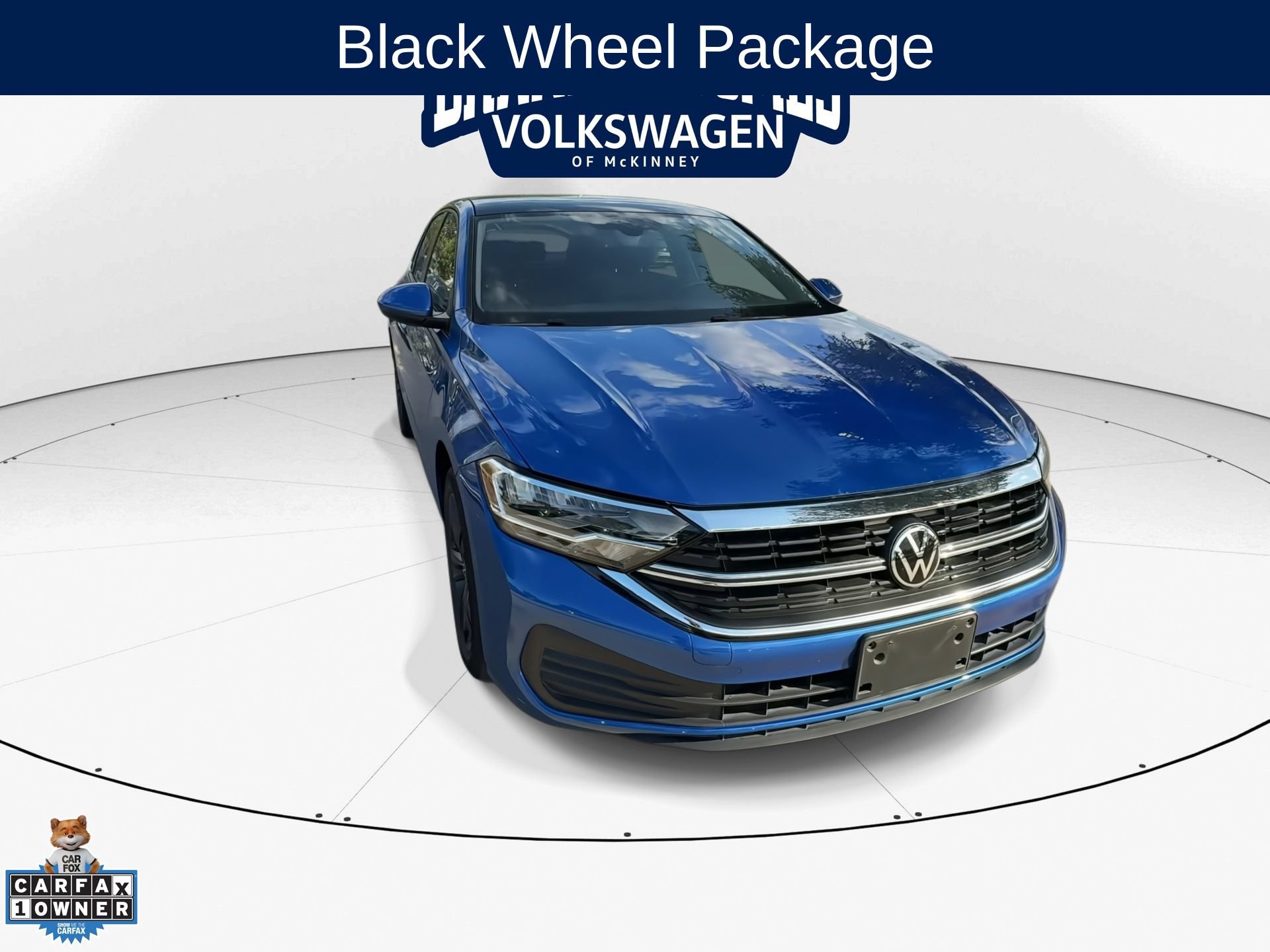 Certified 2023 Volkswagen Jetta SE w/ Panoramic Sunroof Package FWD image 2