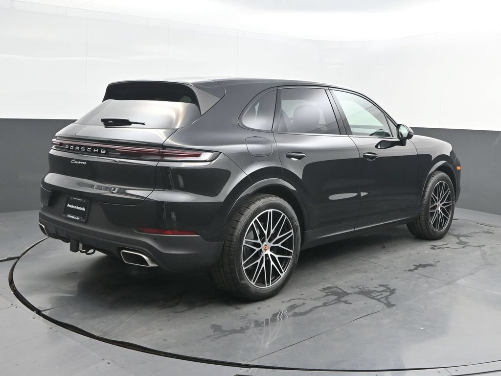 Certified 2026 Porsche Cayenne AWD/4WD image 7