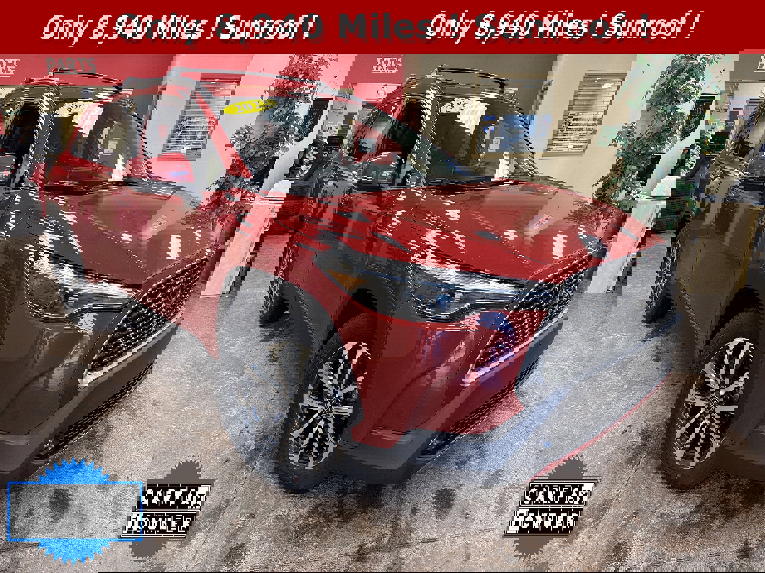 Used 2022 Toyota Corolla Cross XLE w/ Convenience Package image 1