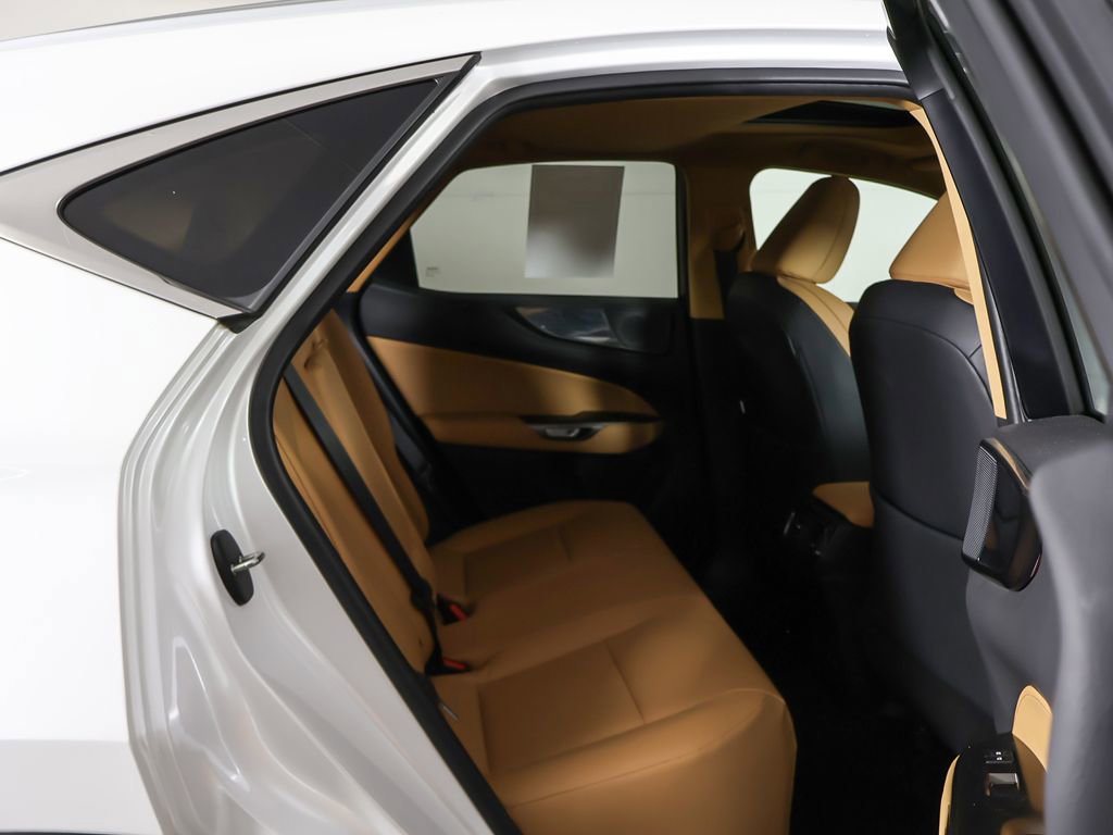 Used 2024 Lexus NX 350 AWD image 32