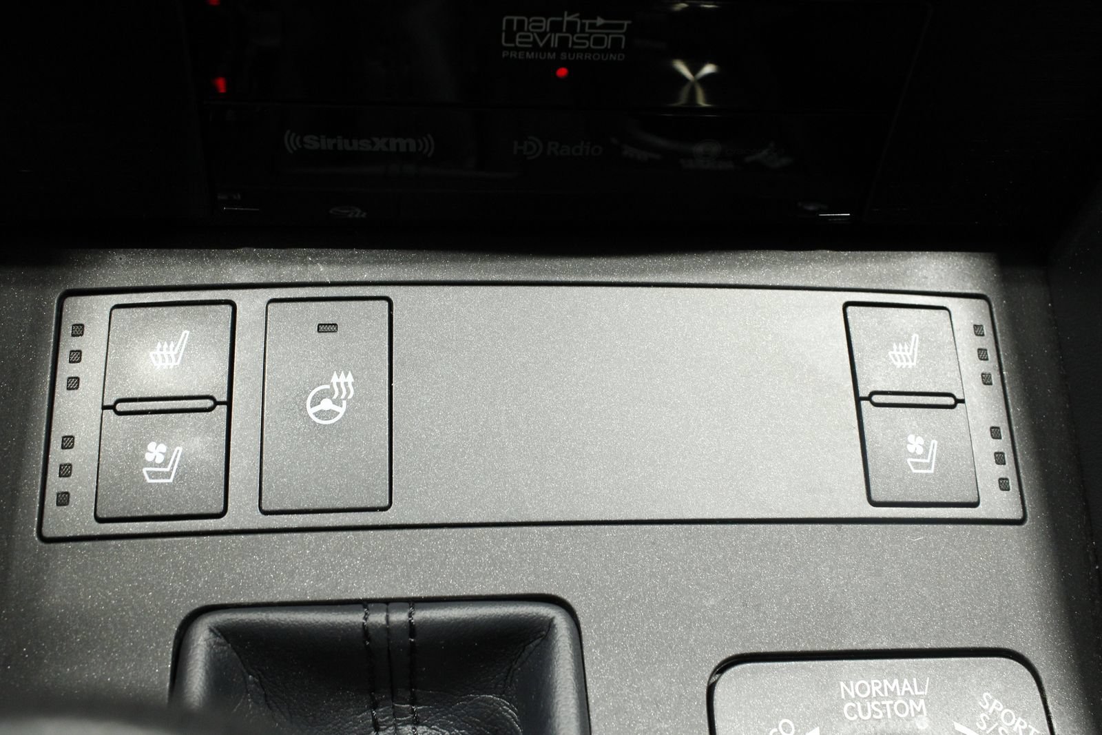 Used 2018 Lexus RC 300 AWD image 35