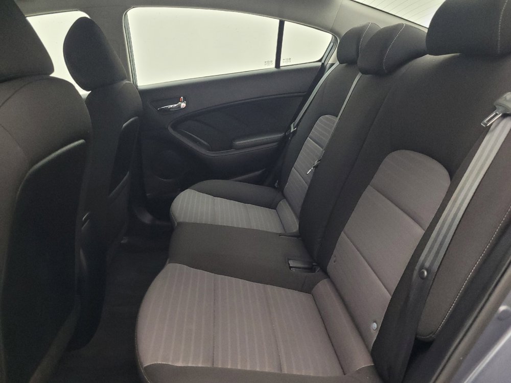 Used 2018 Kia Forte S FWD image 18