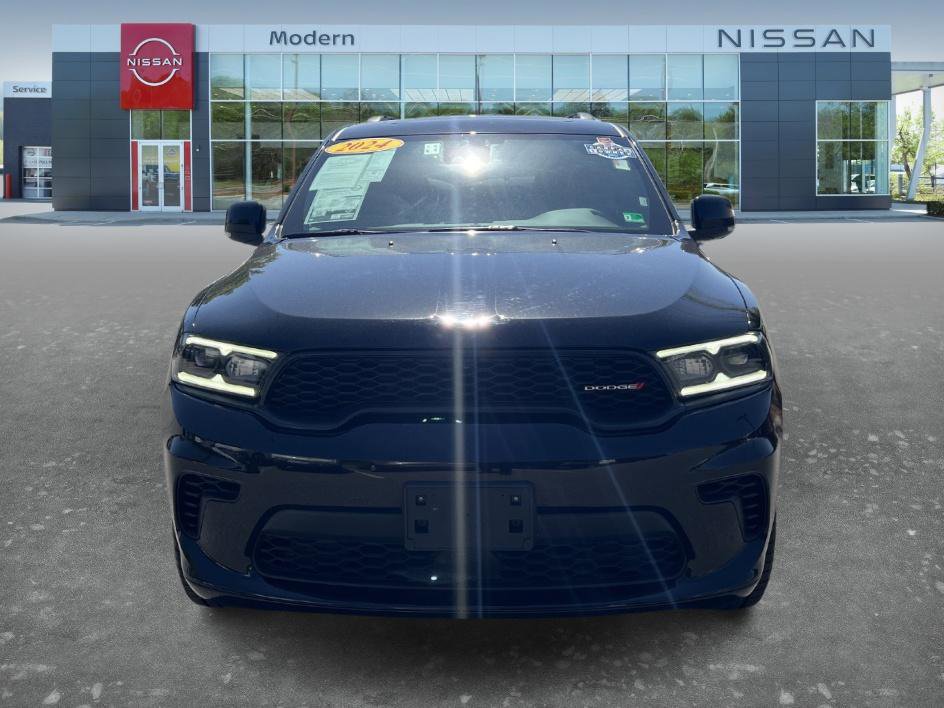 Used 2024 Dodge Durango GT AWD/4WD image 2