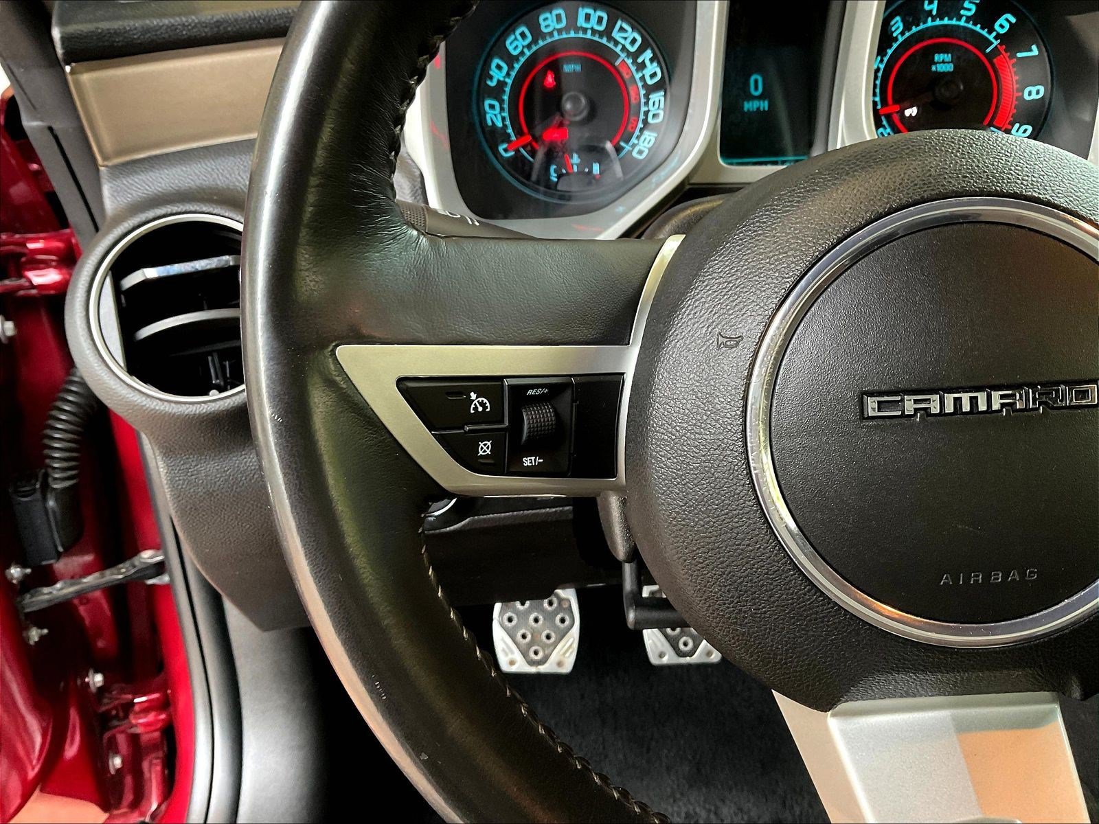 Used 2010 Chevrolet Camaro SS w/ RS Package RWD image 10