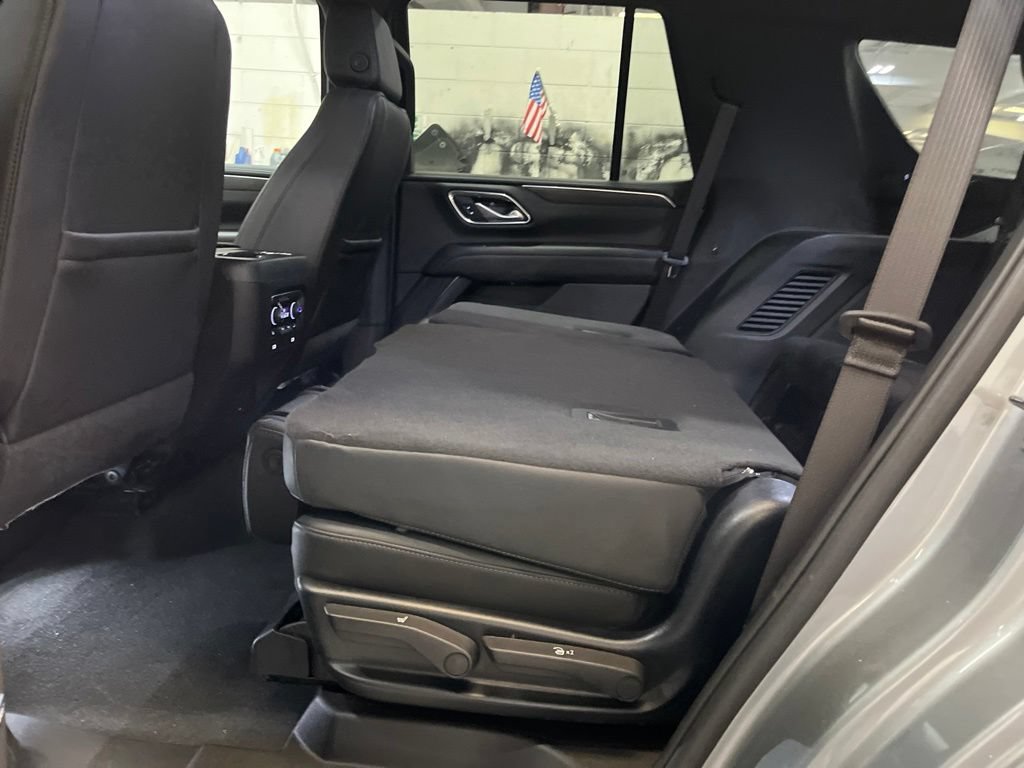 Used 2024 Chevrolet Tahoe Z71 w/ Luxury Package AWD/4WD image 23