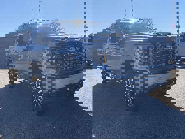 Used 2026 GMC Sierra 2500 Denali Ultimate w/ Max Trailering Package image 1