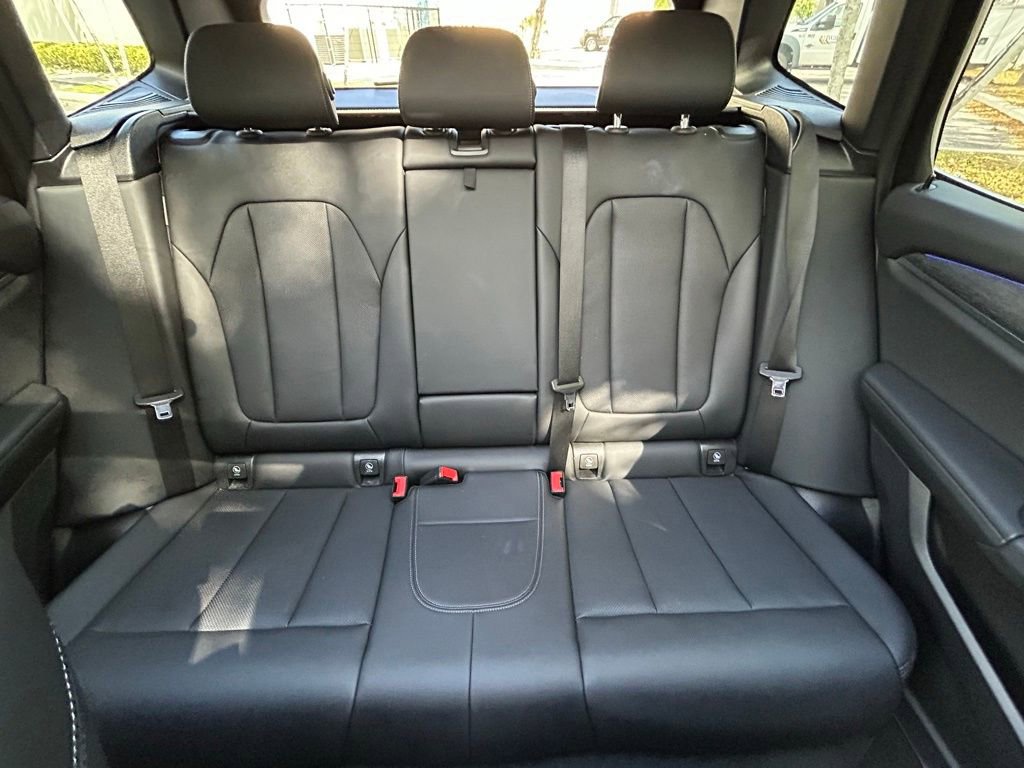 Used 2024 BMW X3 xDrive30i AWD/4WD image 12