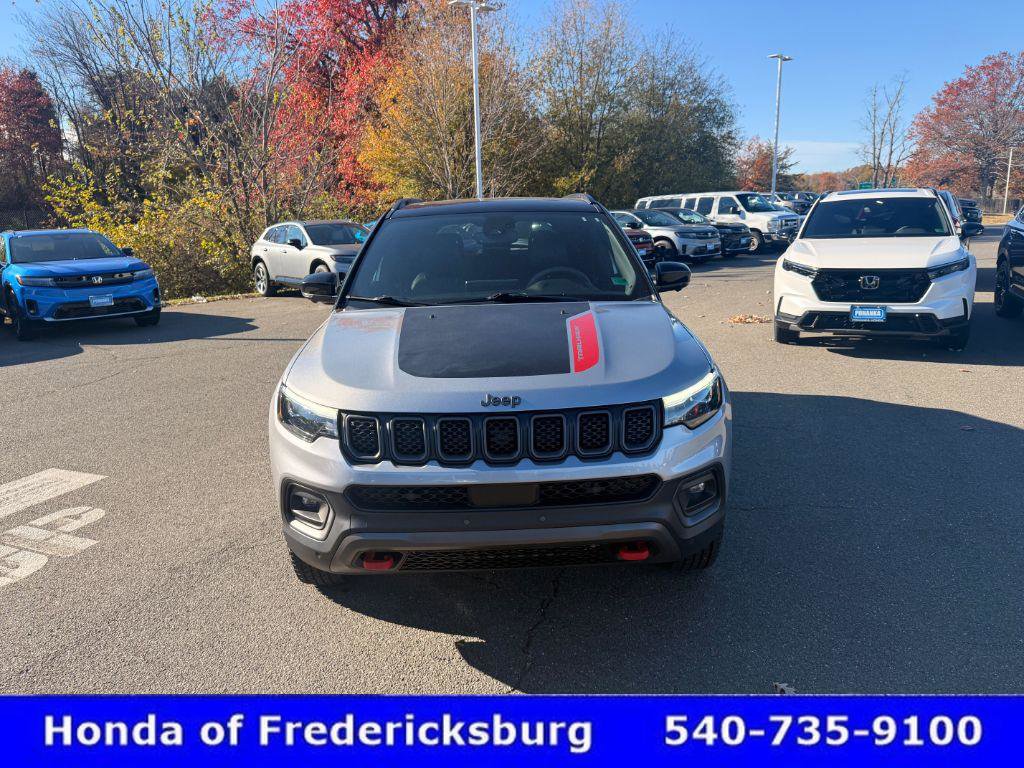 Used 2023 Jeep Compass Trailhawk w/ Trailhawk Elite Group image 9