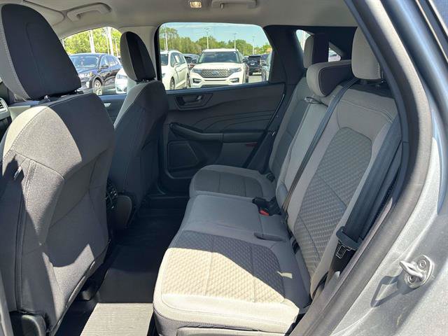 Used 2022 Ford Escape SE w/ Convenience Package FWD image 12
