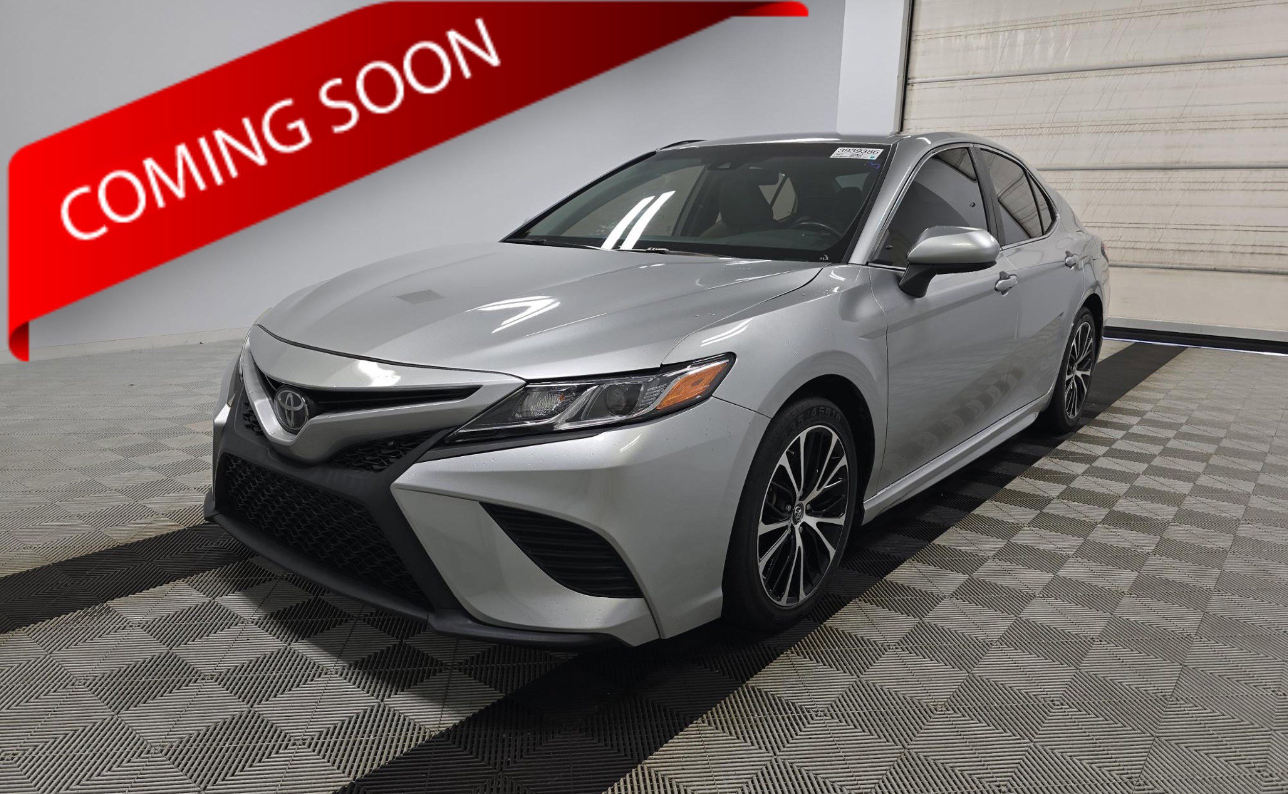 Used 2018 Toyota Camry SE
