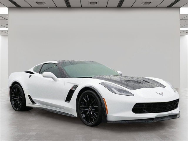 Used 2016 Chevrolet Corvette Z06 w/ 3LZ Preferred Equipment Group image 1