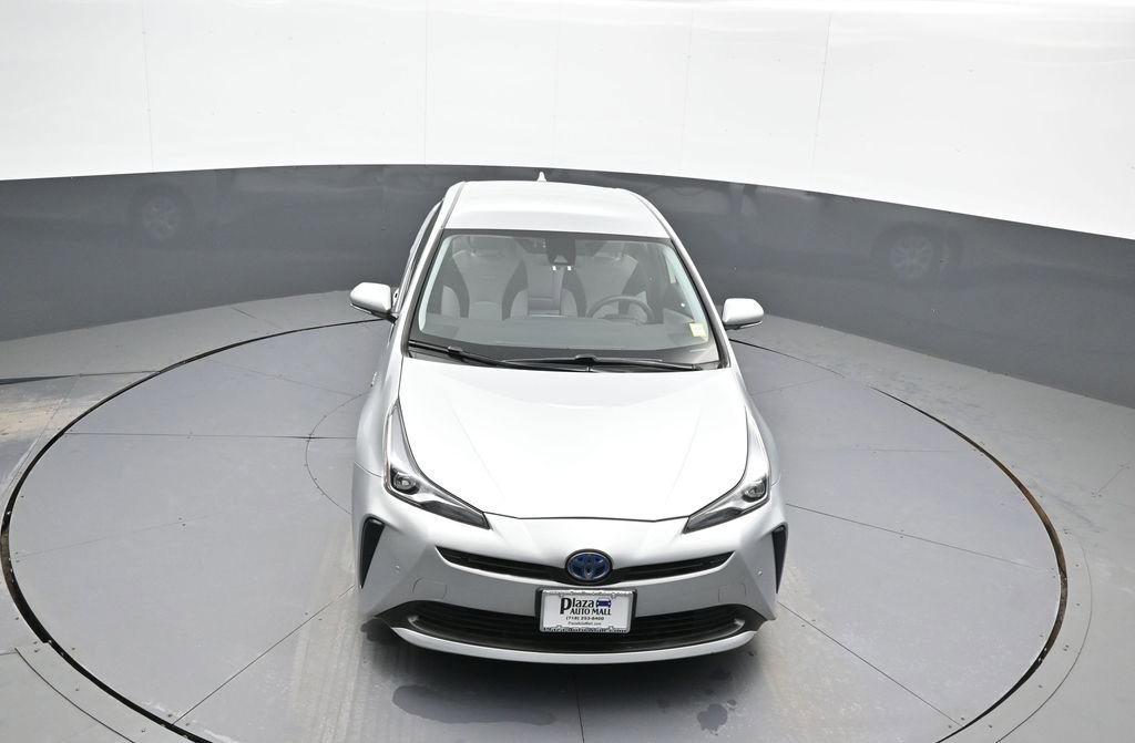 Certified 2022 Toyota Prius LE image 33