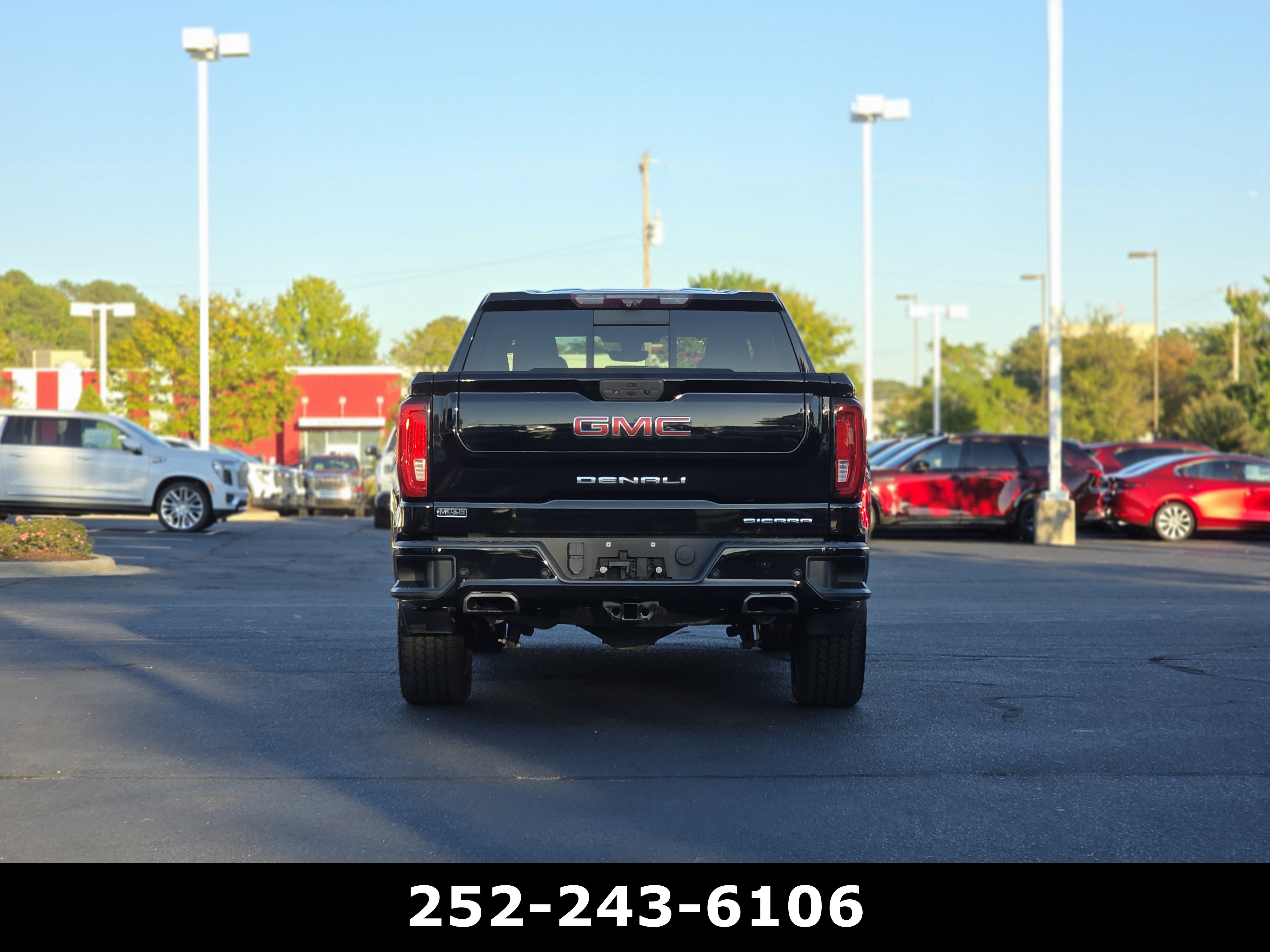 Used 2021 GMC Sierra 1500 Denali w/ Denali Ultimate Package AWD/4WD image 6