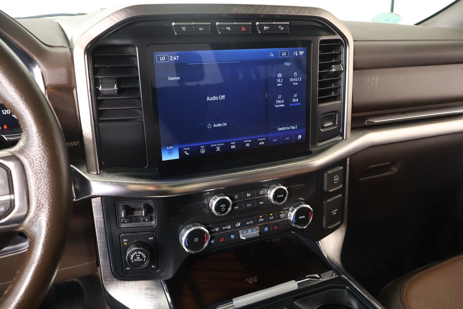 Used 2022 Ford F150 King Ranch w/ Equipment Group 601A High AWD/4WD image 5