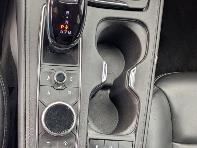 Used 2024 Cadillac XT4 Premium Luxury image 21