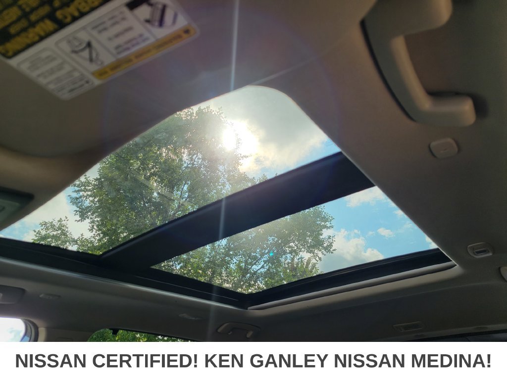 Certified 2023 Nissan Rogue SV w/ SV Premium B Package AWD/4WD image 38