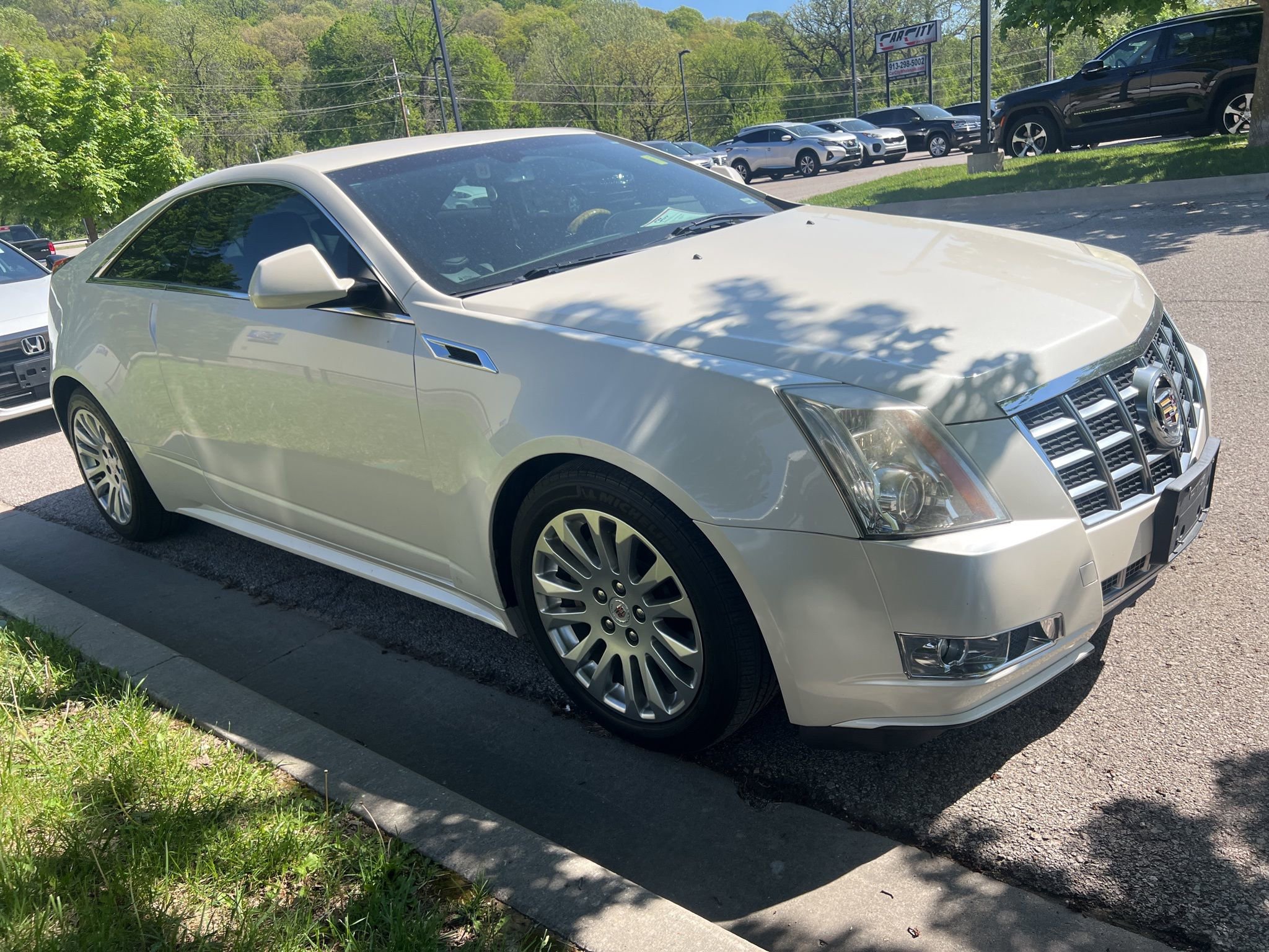 Used 2014 Cadillac CTS Performance w/ Performance Luxury Package RWD image 3