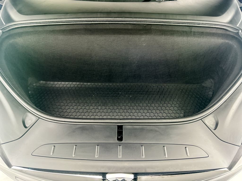 Used 2018 Tesla Model X 100D AWD/4WD image 28