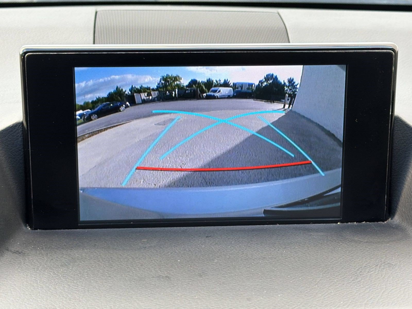Used 2015 Lexus CT 200h w/ Navigation Package FWD image 22