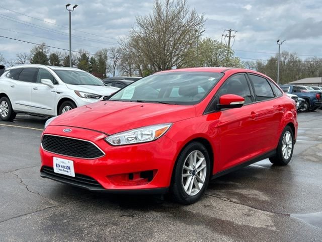 Used 2016 Ford Focus SE FWD image 4