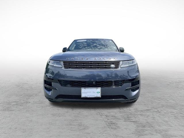 Used 2025 Land Rover Range Rover Sport AWD/4WD image 2