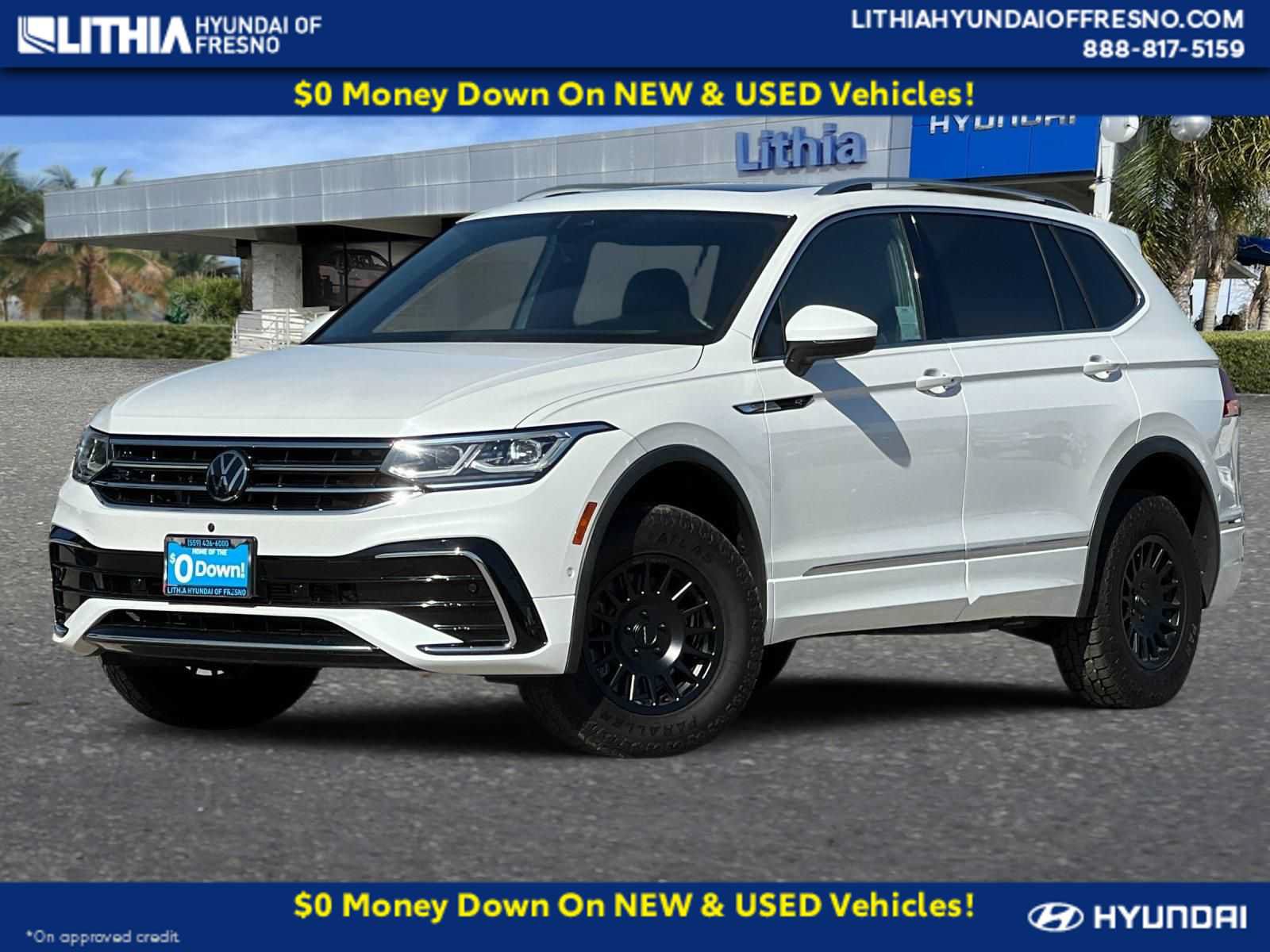 Used 2024 Volkswagen Tiguan SEL R-Line AWD/4WD image 1