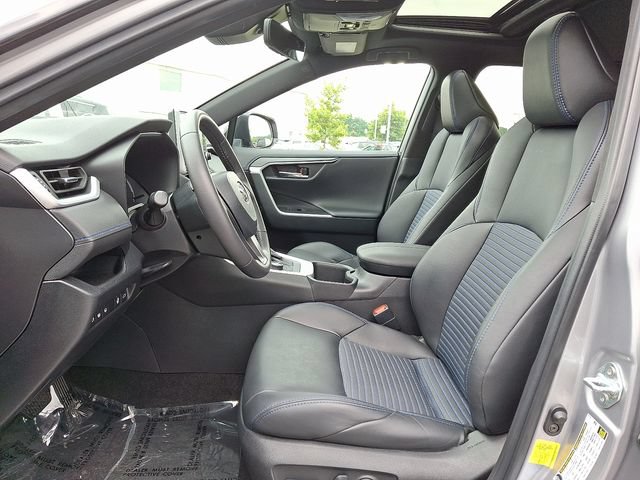Used 2022 Toyota RAV4 XSE w/ XSE Grade Weather Package AWD/4WD image 13