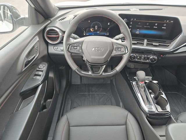New 2026 Chevrolet Trax RS w/ Driver Confidence Package image 7
