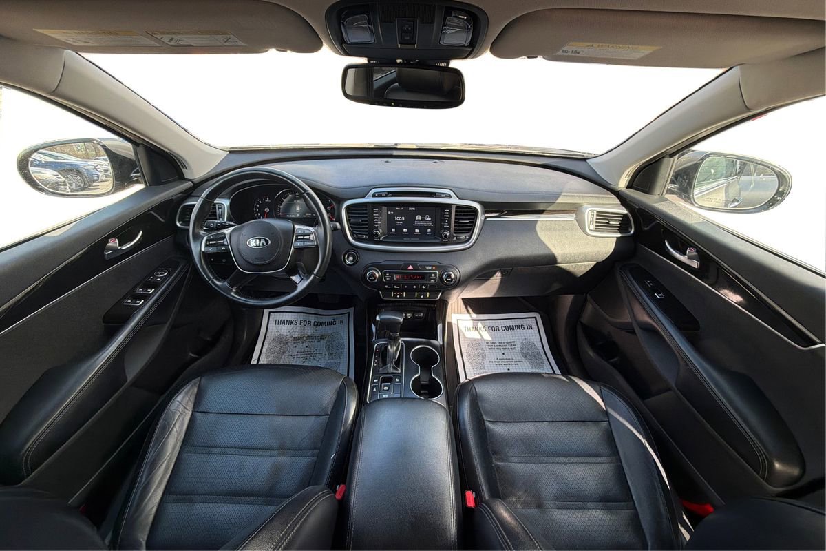 Used 2019 Kia Sorento EX image 29