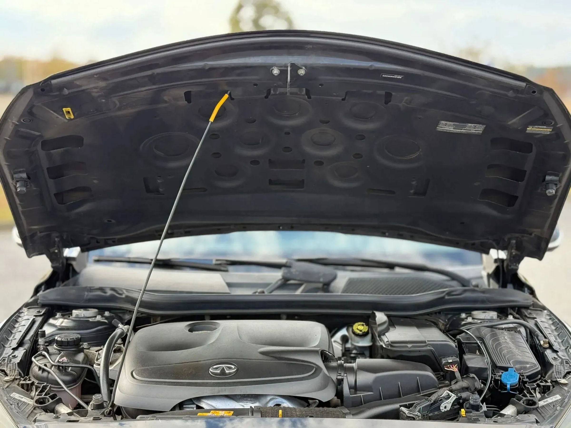 Used 2019 INFINITI QX30 AWD image 27