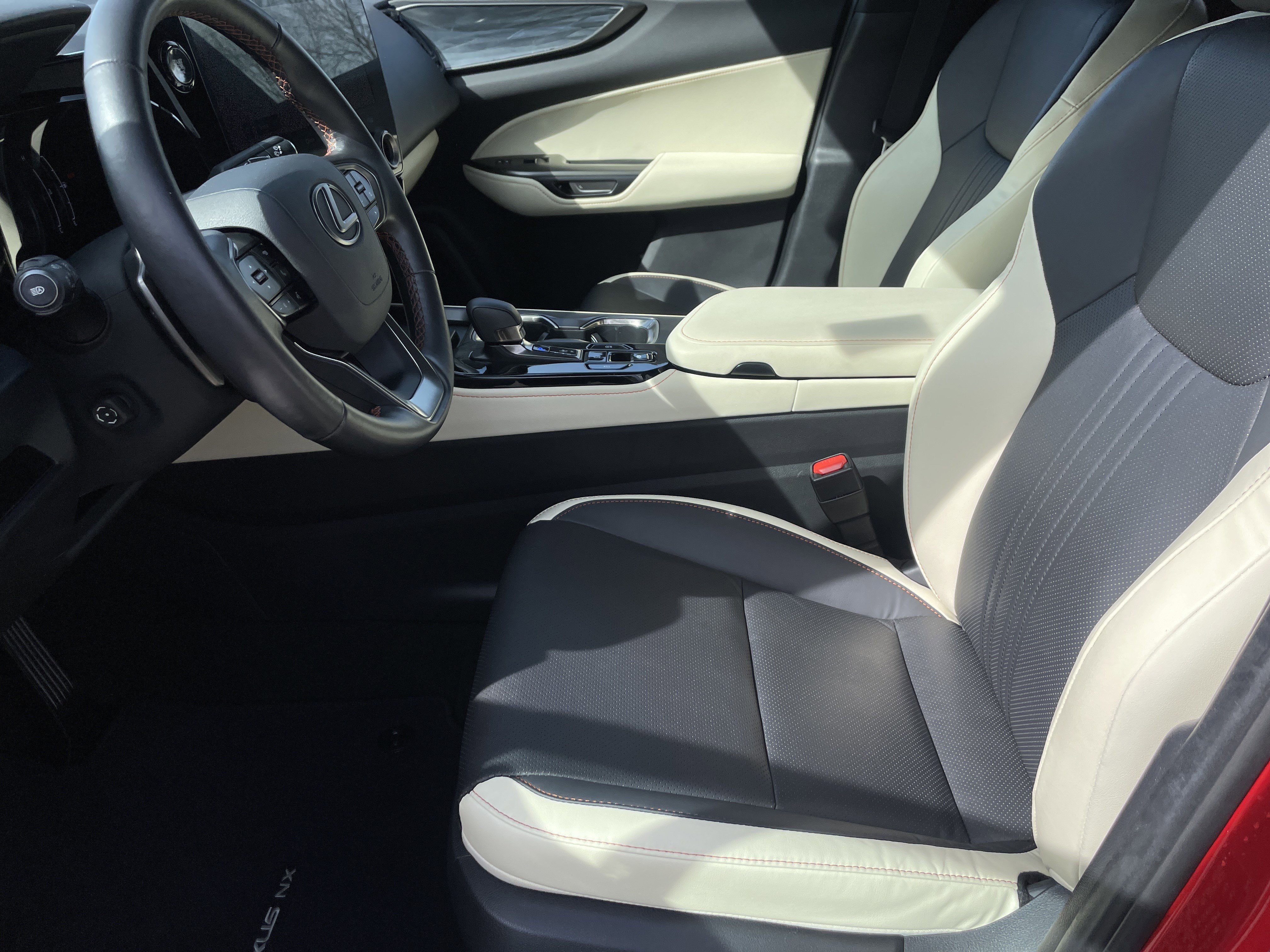 Used 2024 Lexus NX 250 NX 250 Premium w/ Cold Area Package image 16