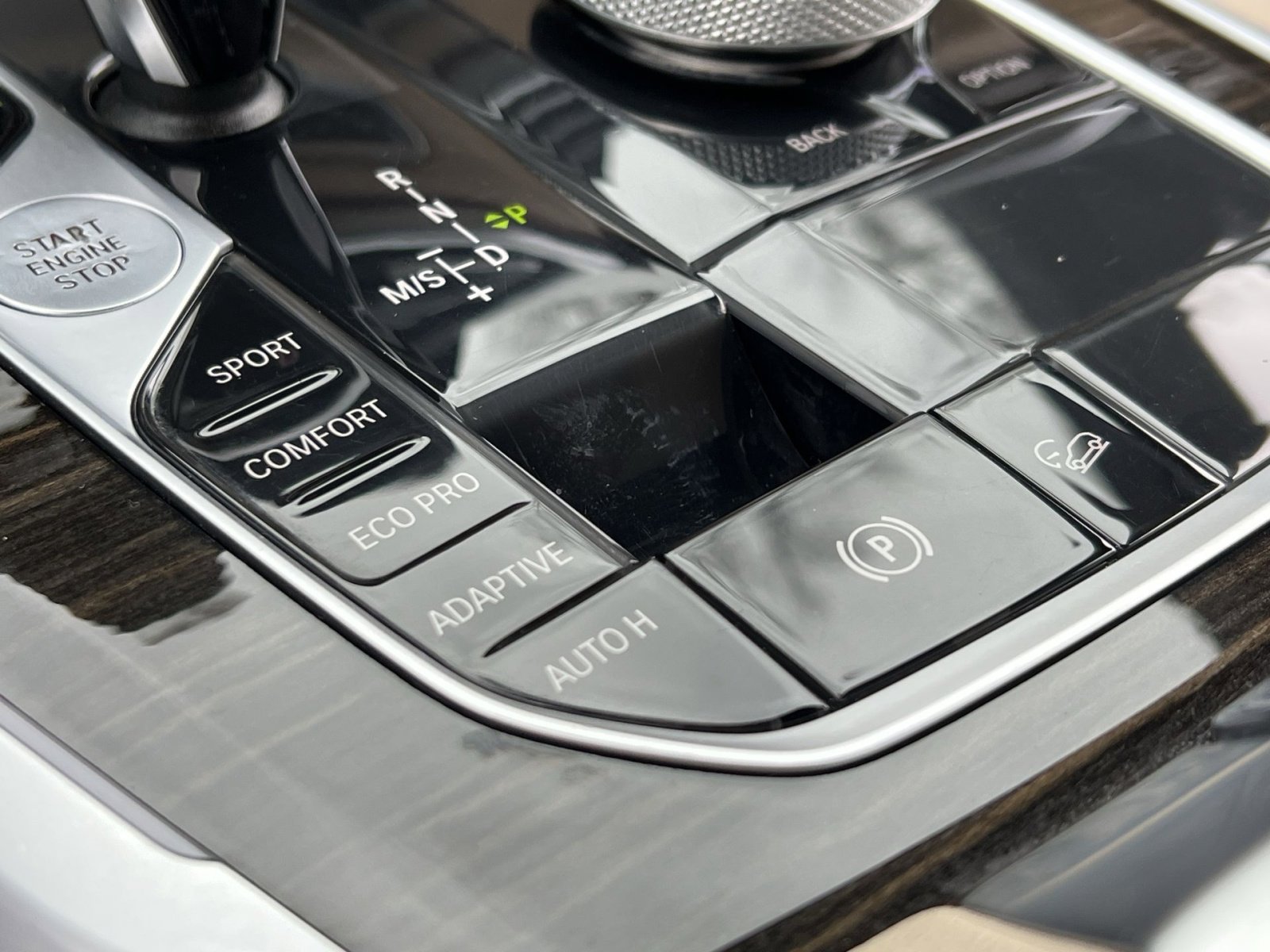 Used 2020 BMW X5 xDrive40i w/ Convenience Package image 32