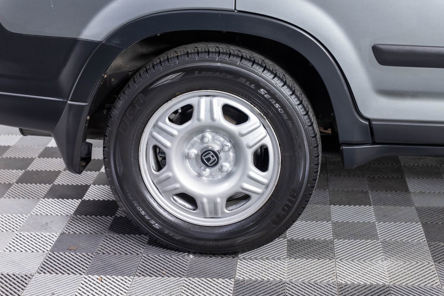 Used 2005 Honda CR-V LX image 36