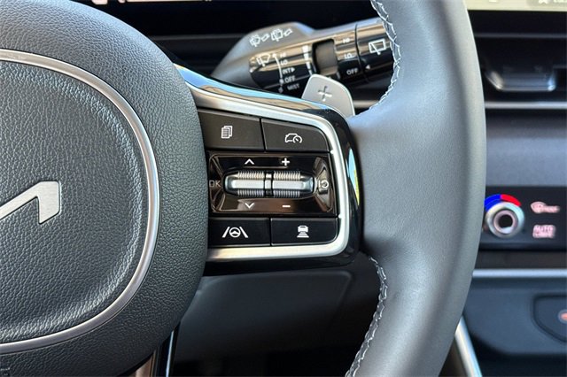 New 2026 Kia Carnival EX image 31