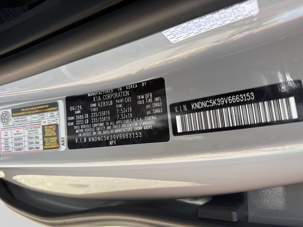 New 2027 Kia Carnival EX FWD image 31