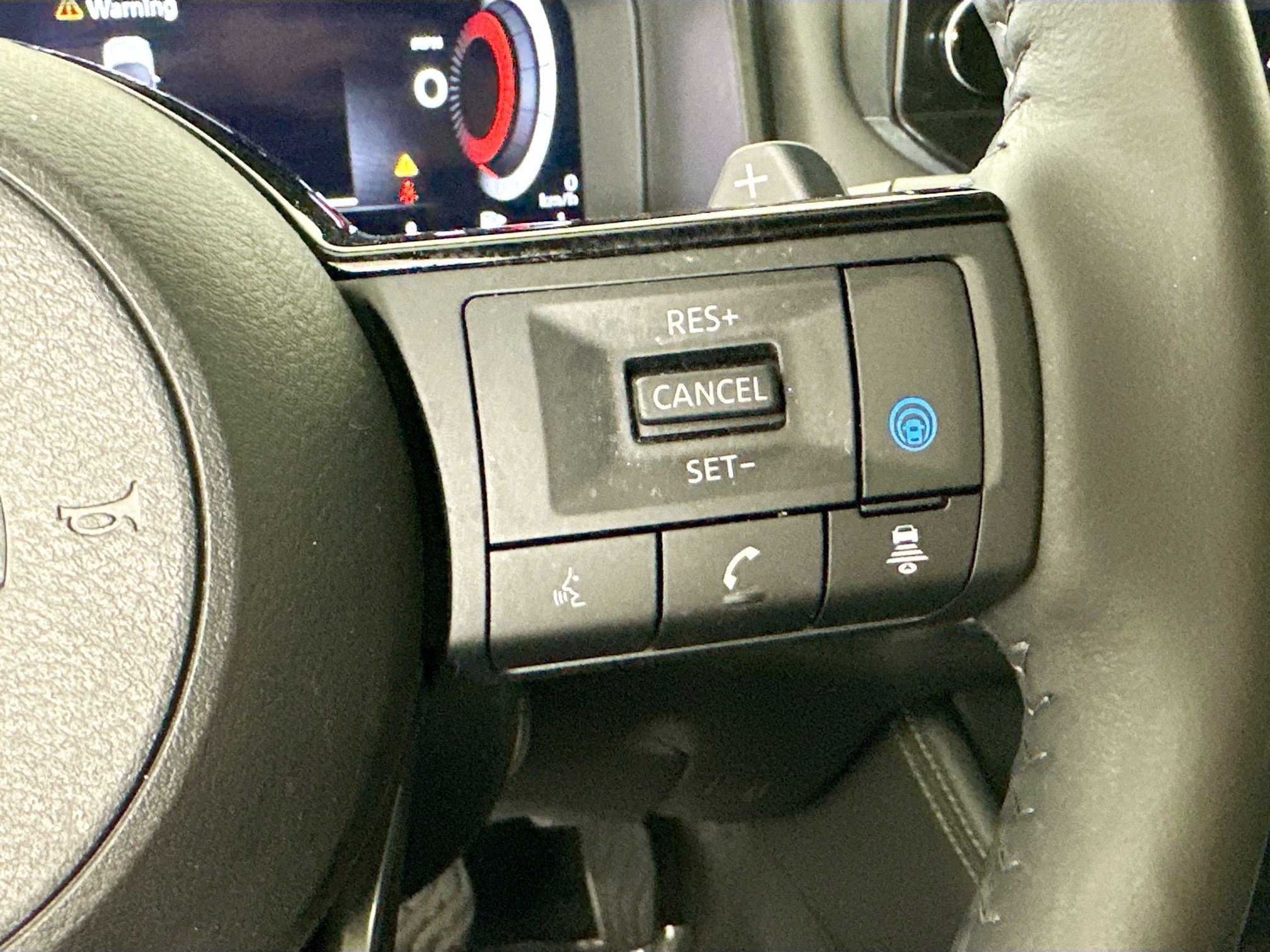 Used 2021 Nissan Rogue Platinum AWD/4WD image 19