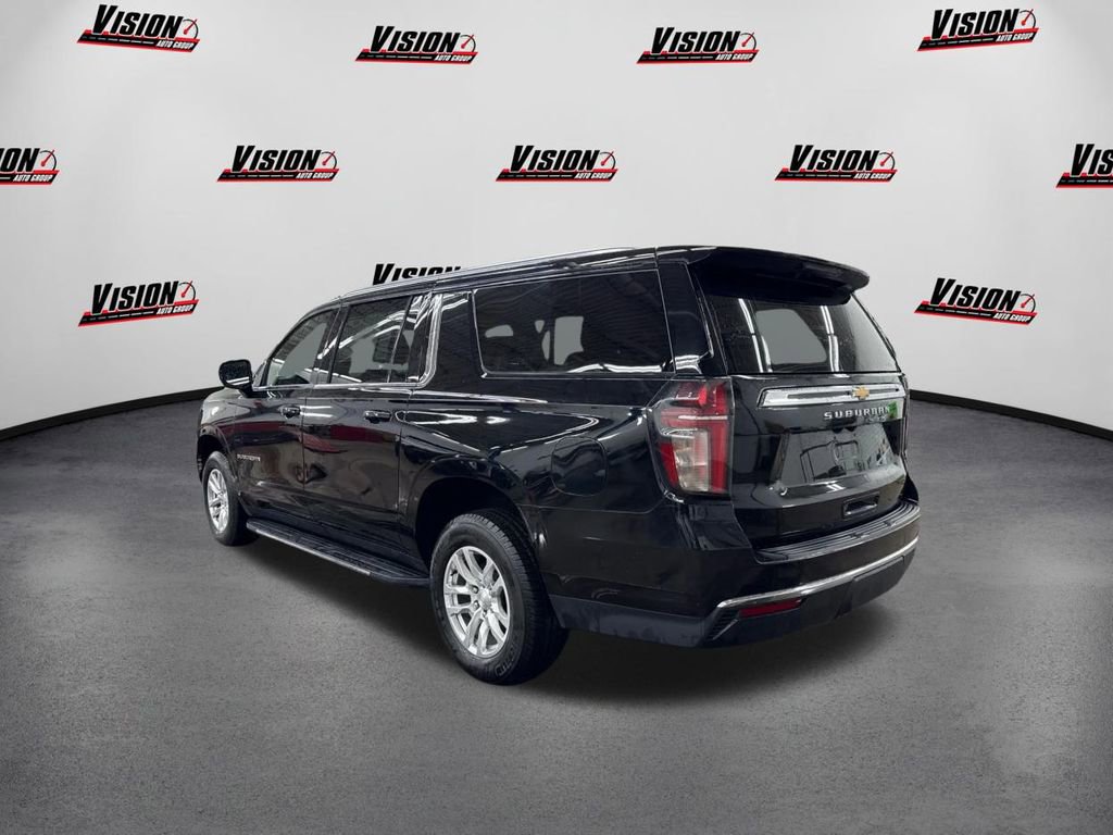 Used 2022 Chevrolet Suburban LS image 7