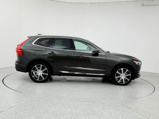 Used 2018 Volvo XC60 T6 Inscription w/ Luxury Seat Package image 4