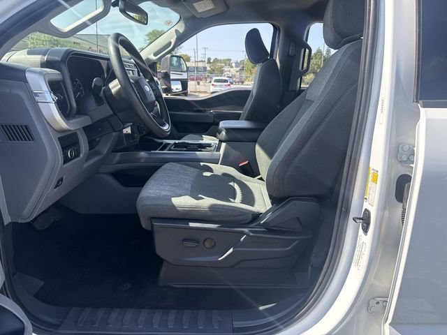 Used 2023 Ford F250 XLT w/ FX4 Off-Road Package AWD/4WD image 18