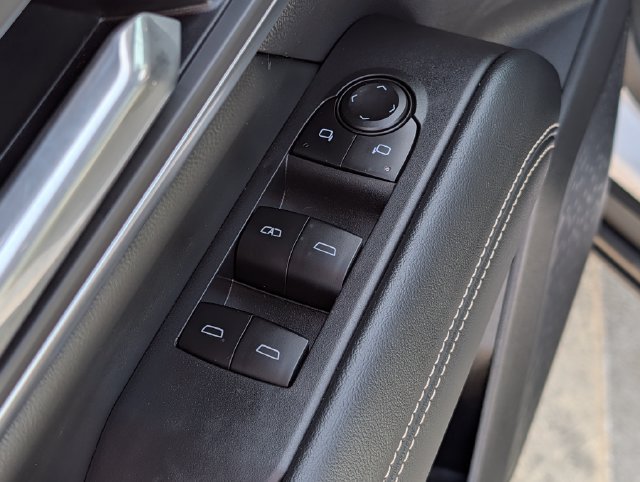 Used 2025 GMC Terrain Elevation AWD/4WD image 18