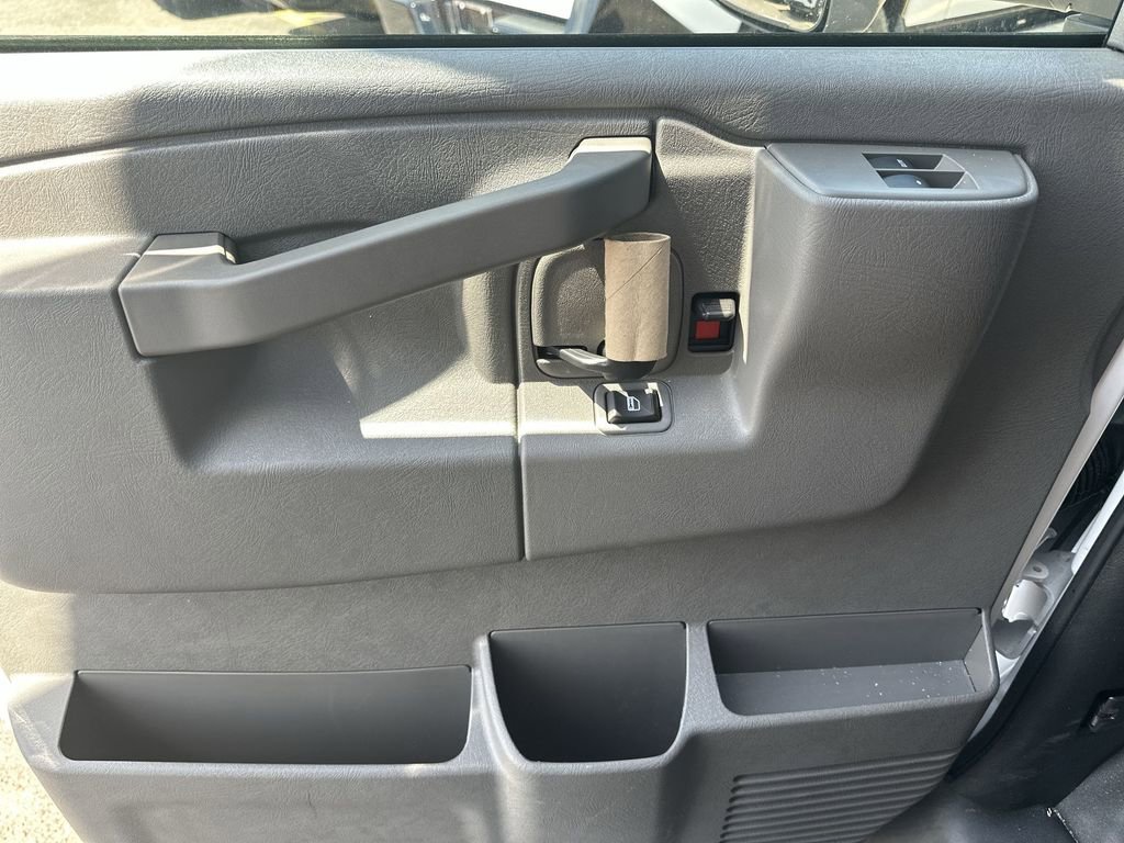 New 2025 Chevrolet Express 3500 w/ Power Convenience Package image 23